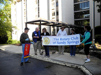 10-18-2014 Allen Road Senior Housing Curb Painting NFServes Rotary Club of Sandy Springs